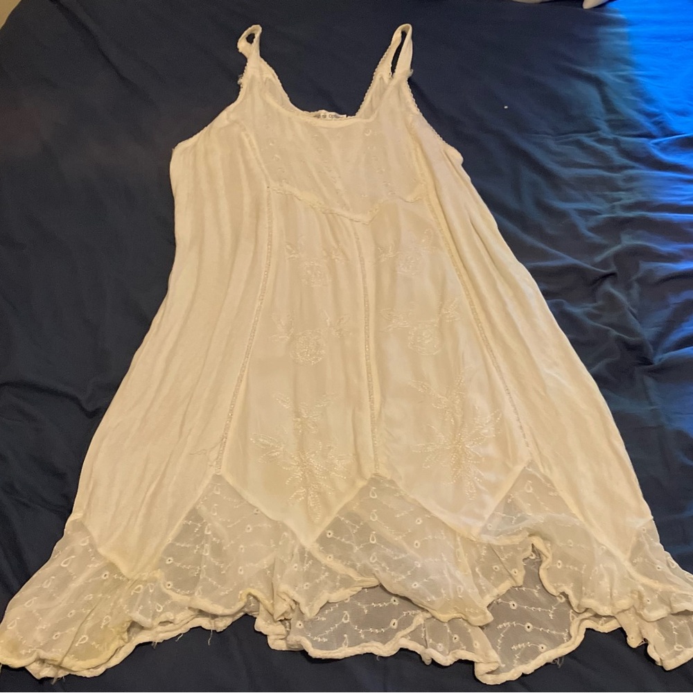 Elegant White Lace Mini Dress